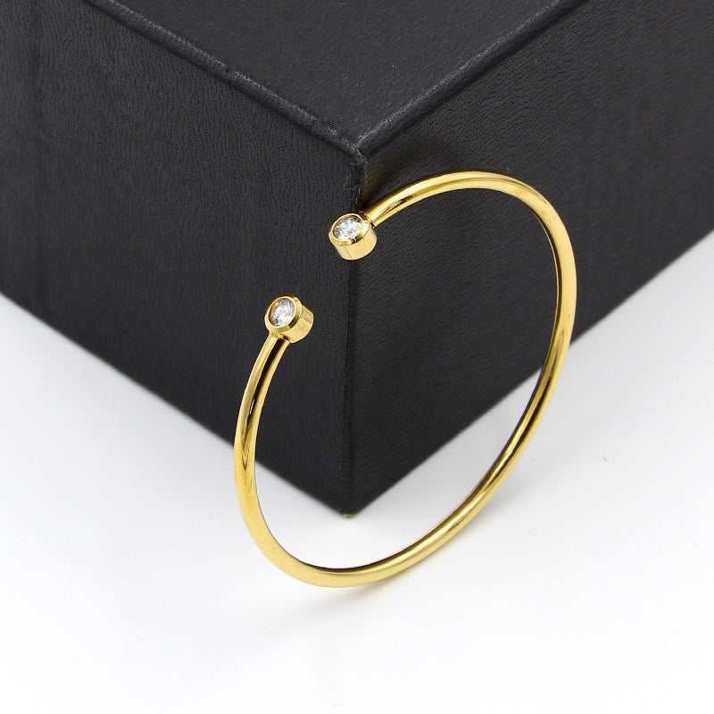 armbånd med dobbelte krystaller | 18k Guld - DK BUTIK
