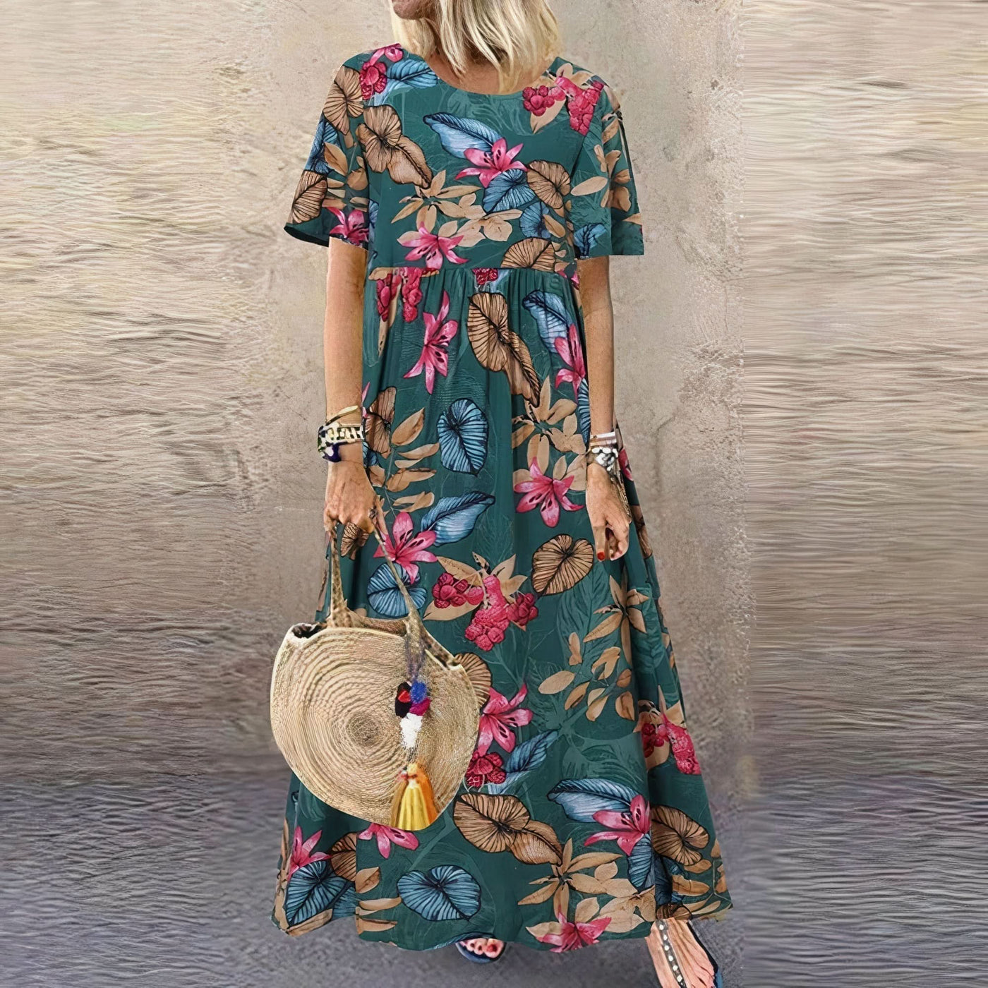 Elegant og Flydende Maxi Kjole Lotte™ med Blomster Charme™ - Olsen & Olsen