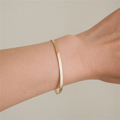 Vida Armbånd Guld i fiskebensmønster | 18k Guld - DK BUTIK