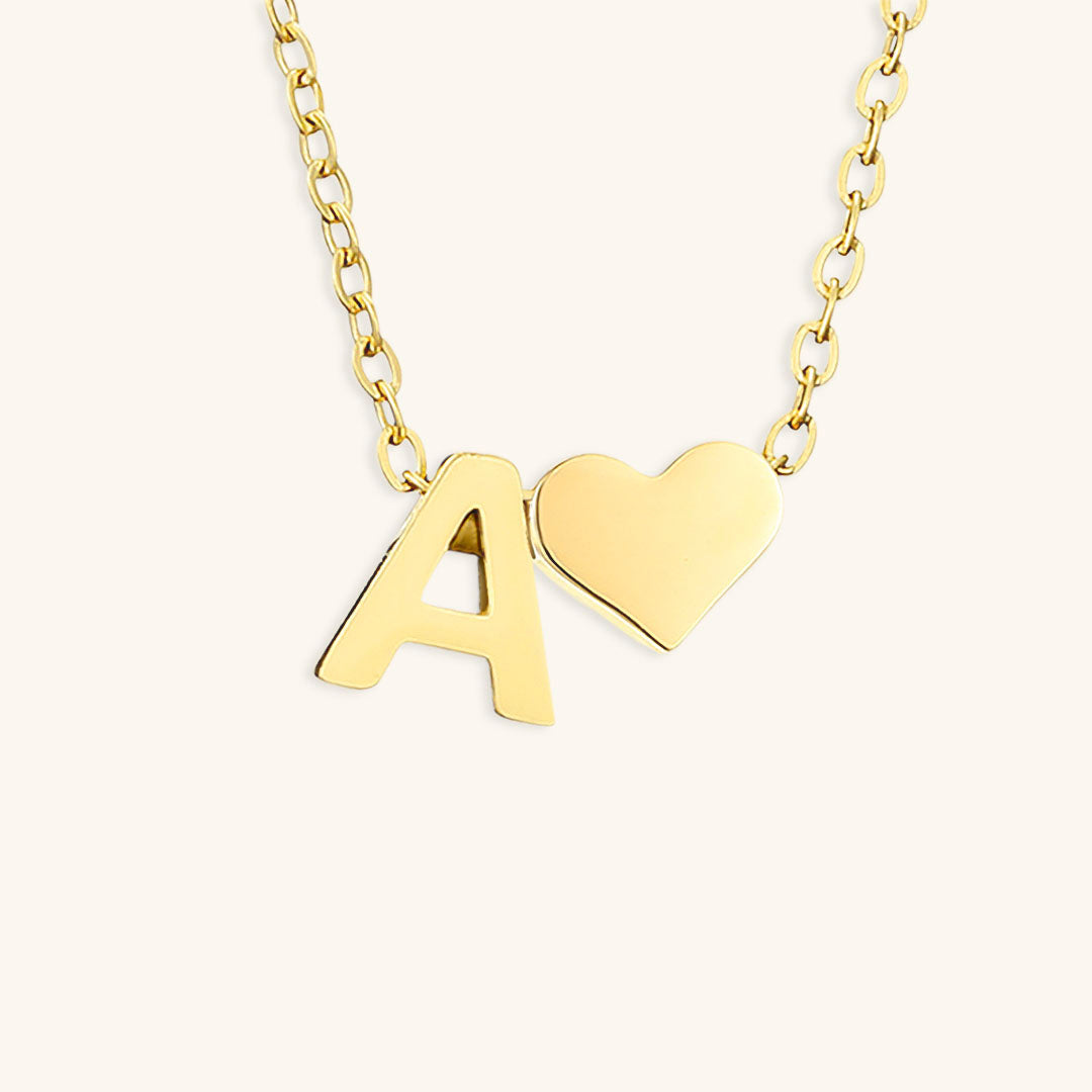 navnesmykke med initialen Ria | 18k Guld - DK BUTIK