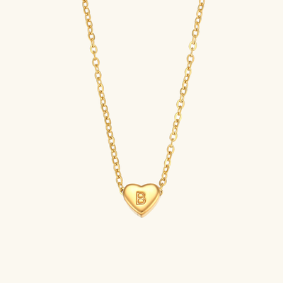 halskæde med hjerteinitial | 18k Guld - DK BUTIK