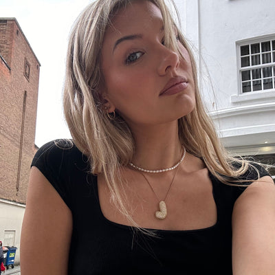 Navnesmykke Bubble med diamant | 18k Guld - DK BUTIK