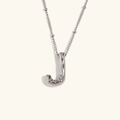 næsepynt med initialer | 18k Guld - DK BUTIK