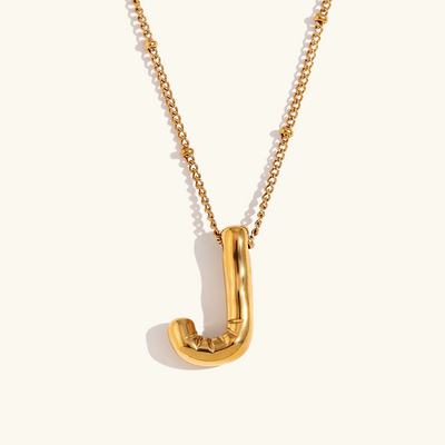 næsepynt med initialer | 18k Guld - DK BUTIK