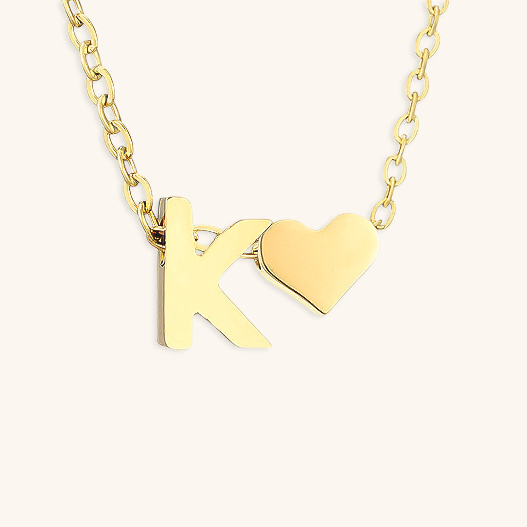 navnesmykke med initialen Ria | 18k Guld - DK BUTIK