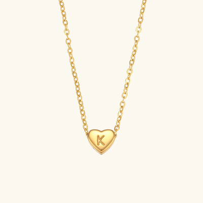 halskæde med hjerteinitial | 18k Guld - DK BUTIK