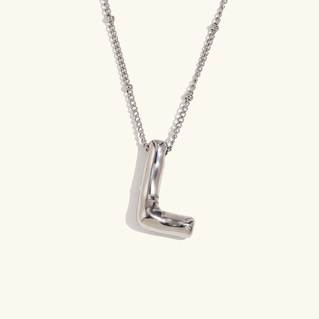 næsepynt med initialer | 18k Guld - DK BUTIK