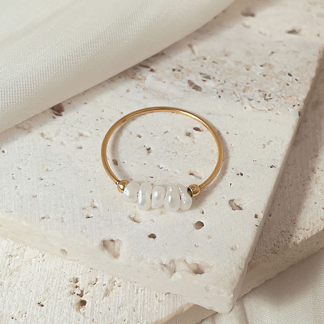 magnolia ring med ferskvandsperler | 18k Guld - DK BUTIK