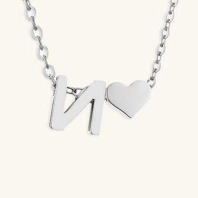 navnesmykke med initialen Ria | 18k Guld - DK BUTIK