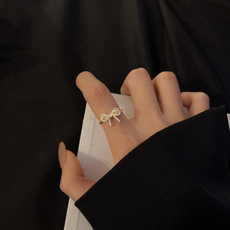 Henrietta Ring med Guld Bånd | Guld 18k - DK BUTIK
