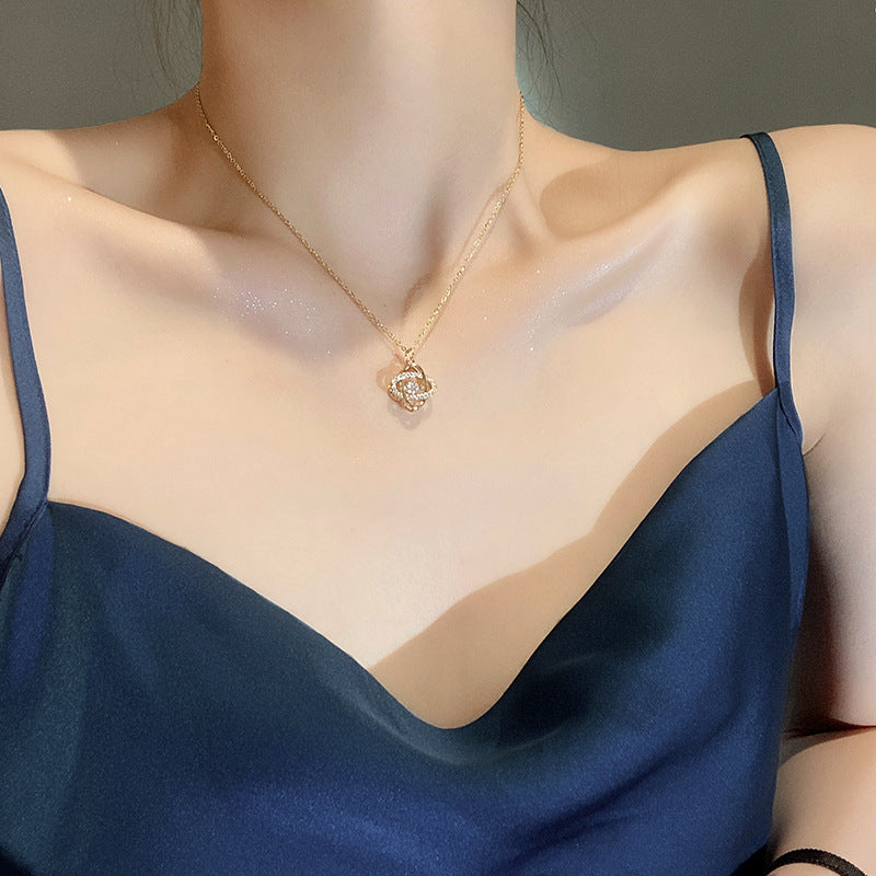 Andromeda Guld Halskæde | 18k Guld - DK BUTIK