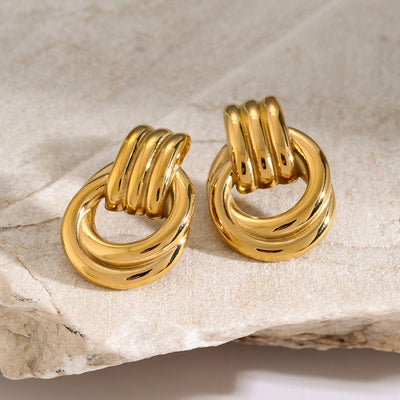 Luna Lagdelt Øreringe | 18k Guld - DK BUTIK