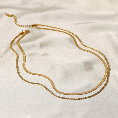 Hailey Lagdelt Halskæde | 18k Guld - DK BUTIK