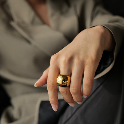 Navia Ring | 18k Guld - DK BUTIK