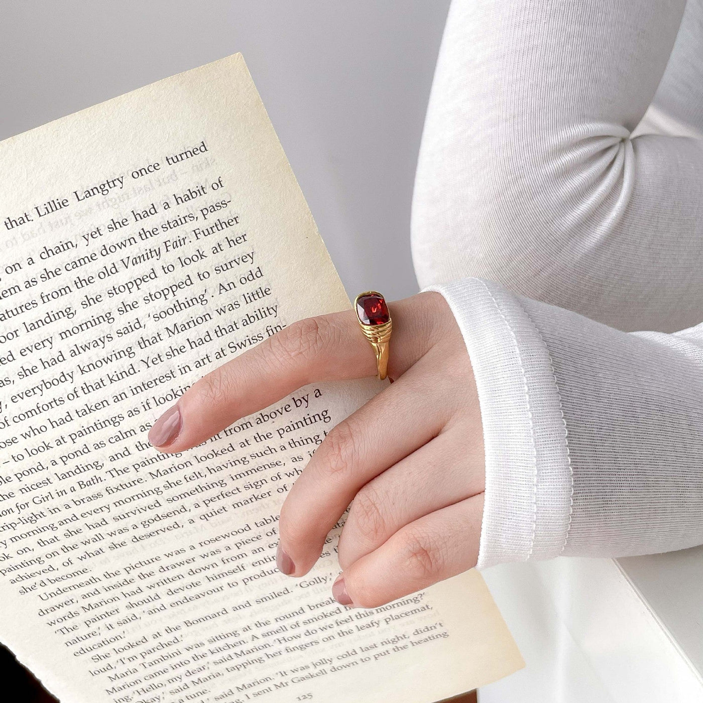 Arv Ring i Karminfarve | 18k Guld - DK BUTIK