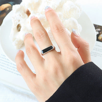 Brenda Ring med Onyx | 18K Guld - DK BUTIK
