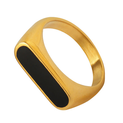 Brenda Ring med Onyx | 18K Guld - DK BUTIK