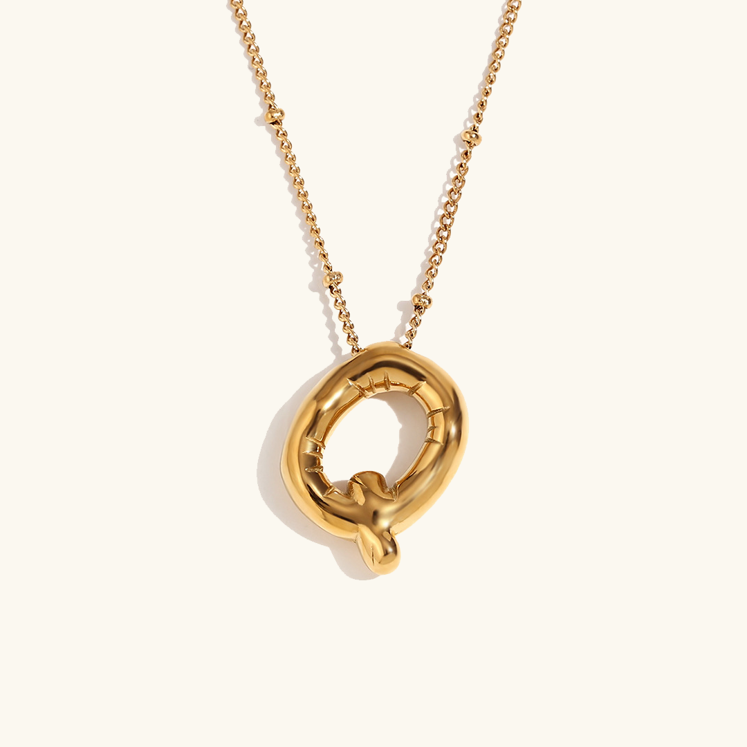 næsepynt med initialer | 18k Guld - DK BUTIK