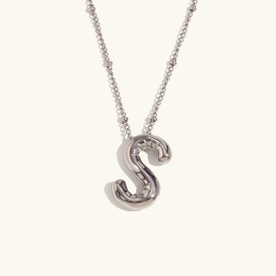 næsepynt med initialer | 18k Guld - DK BUTIK