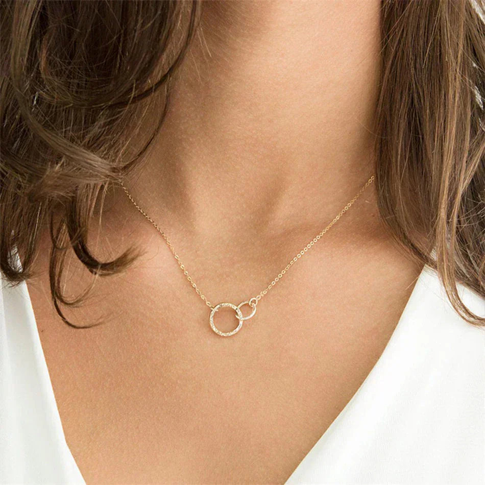 Isabelle Halskæde med Ringene | 18k Guld - DK BUTIK