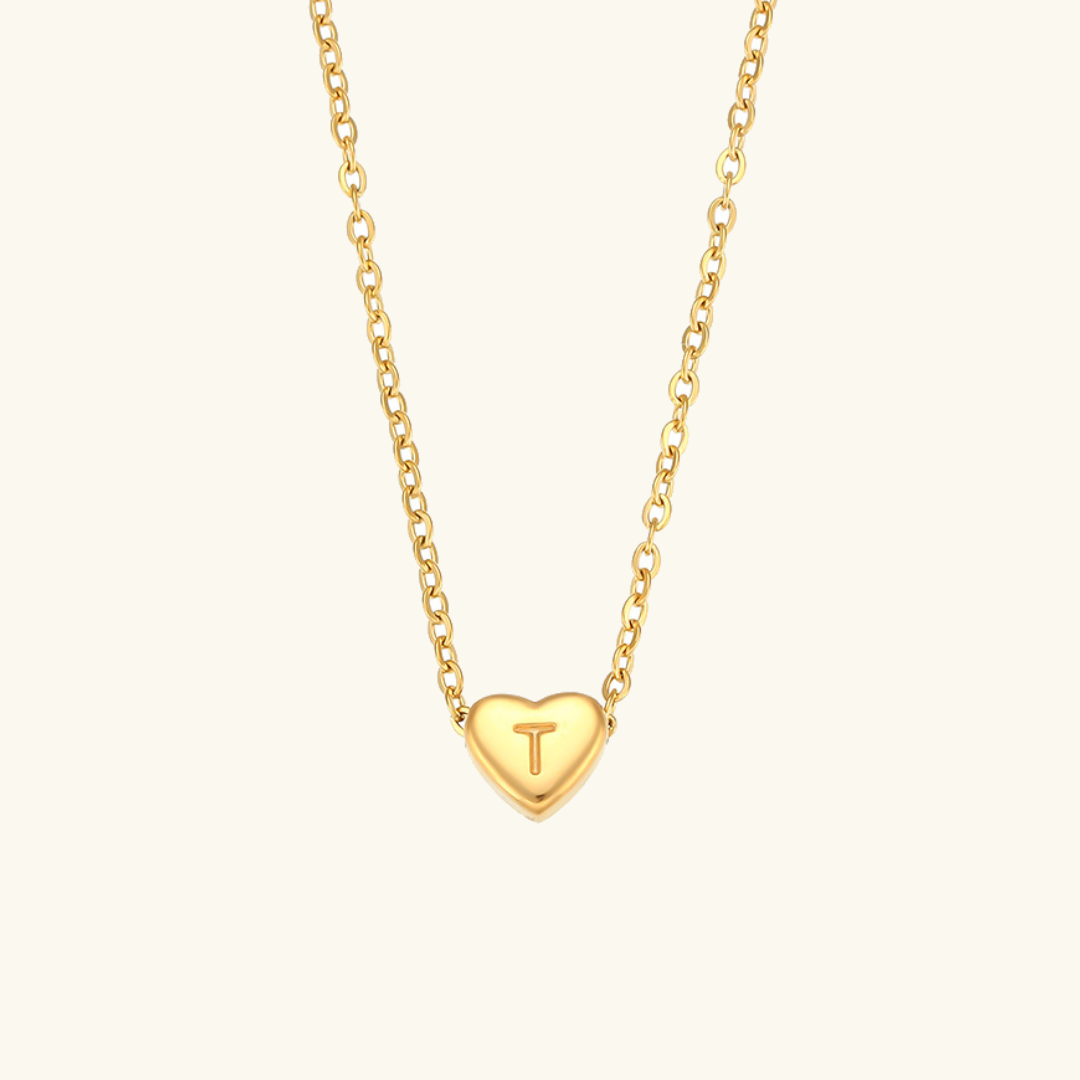 halskæde med hjerteinitial | 18k Guld - DK BUTIK