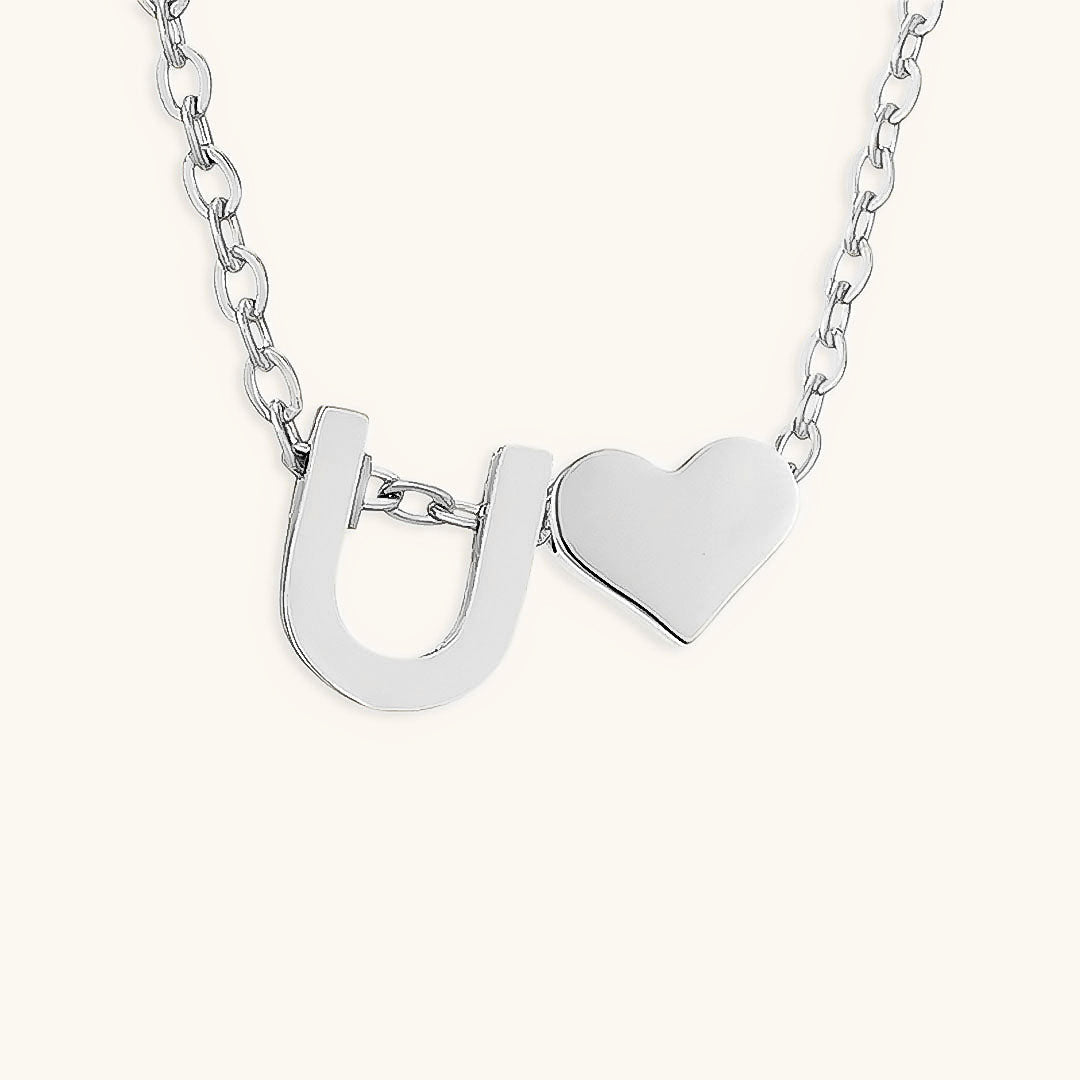 navnesmykke med initialen Ria | 18k Guld - DK BUTIK