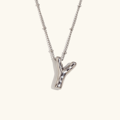 næsepynt med initialer | 18k Guld - DK BUTIK
