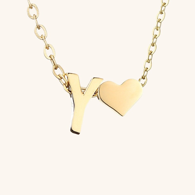 navnesmykke med initialen Ria | 18k Guld - DK BUTIK