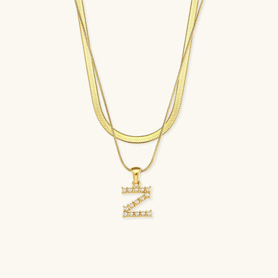 Fiona Lagenweise Initialer Halskæde |  18k Guld - DK BUTIK