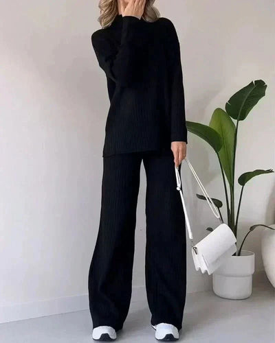 Daisy™ Sæt: Elegant Bluse og Bukser fra Olsen & Olsen™