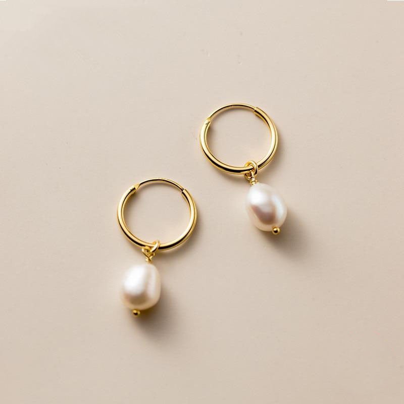 Bella øreringe med ferskvandsperler | Guld 18k - DK BUTIK