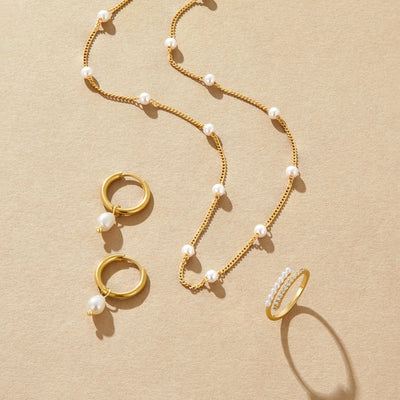 Bella øreringe med ferskvandsperler | Guld 18k - DK BUTIK