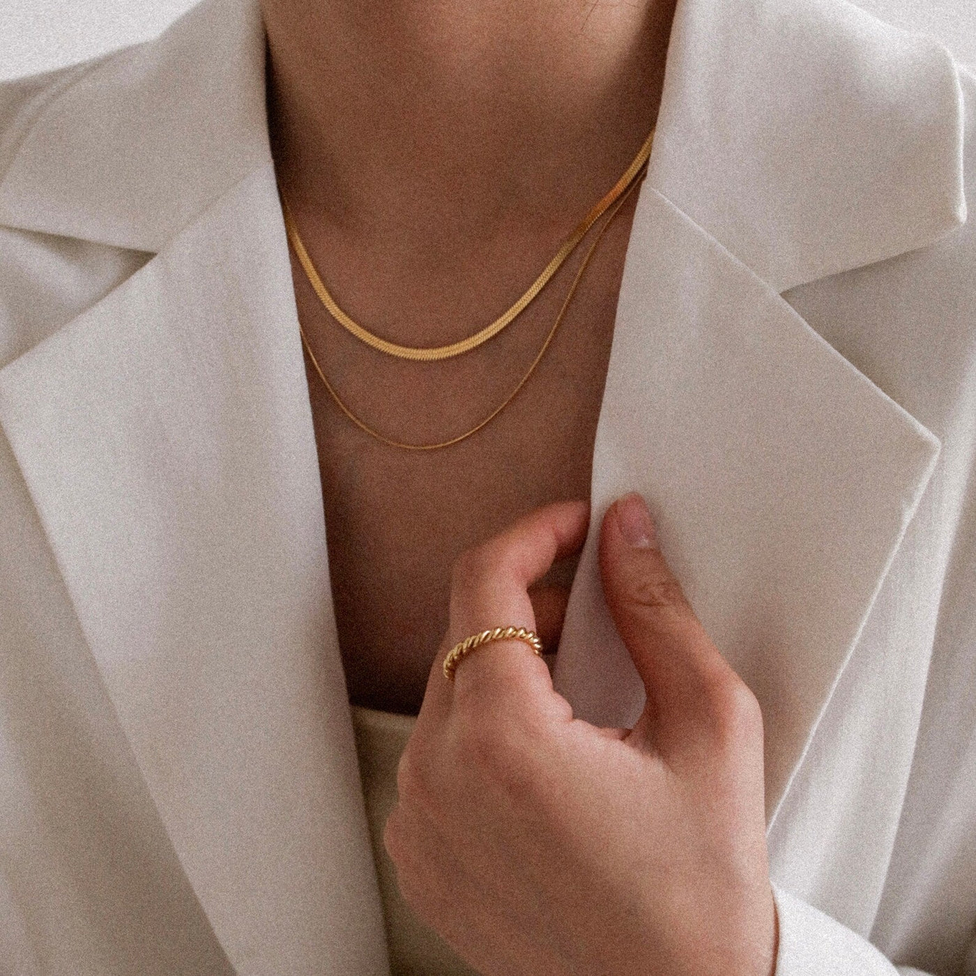 Melody Twist Ring | 18k Guld - DK BUTIK