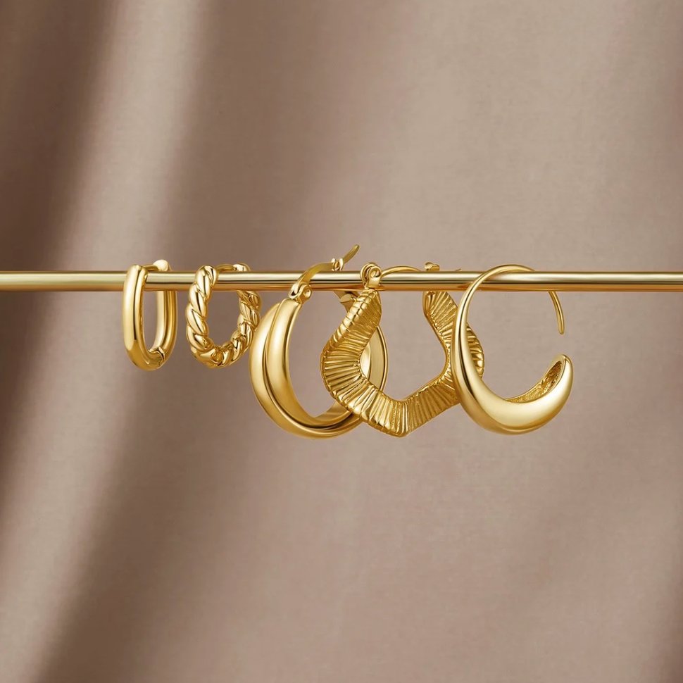 Luna Elegante Snoede Øreringe | 14k Guld - DK BUTIK