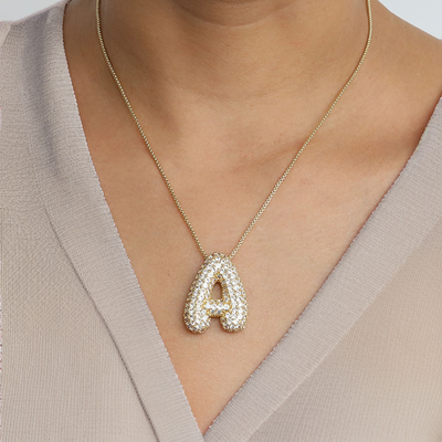 Navnesmykke Bubble med diamant | 18k Guld - DK BUTIK
